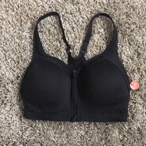 34DD Maximum Support Sports Bra